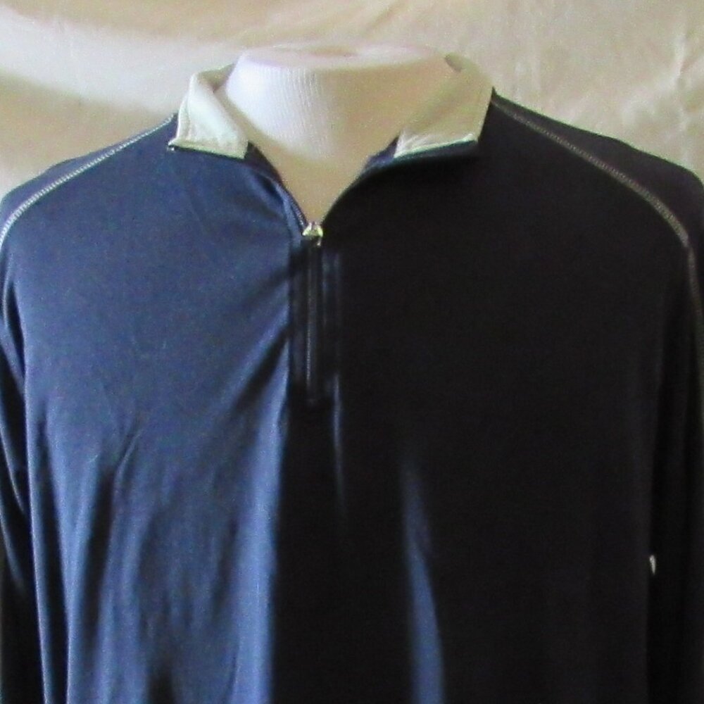 tasc Performance Blue/Cream Bamboo Lightweight Quarter-Zip Size Large EUC